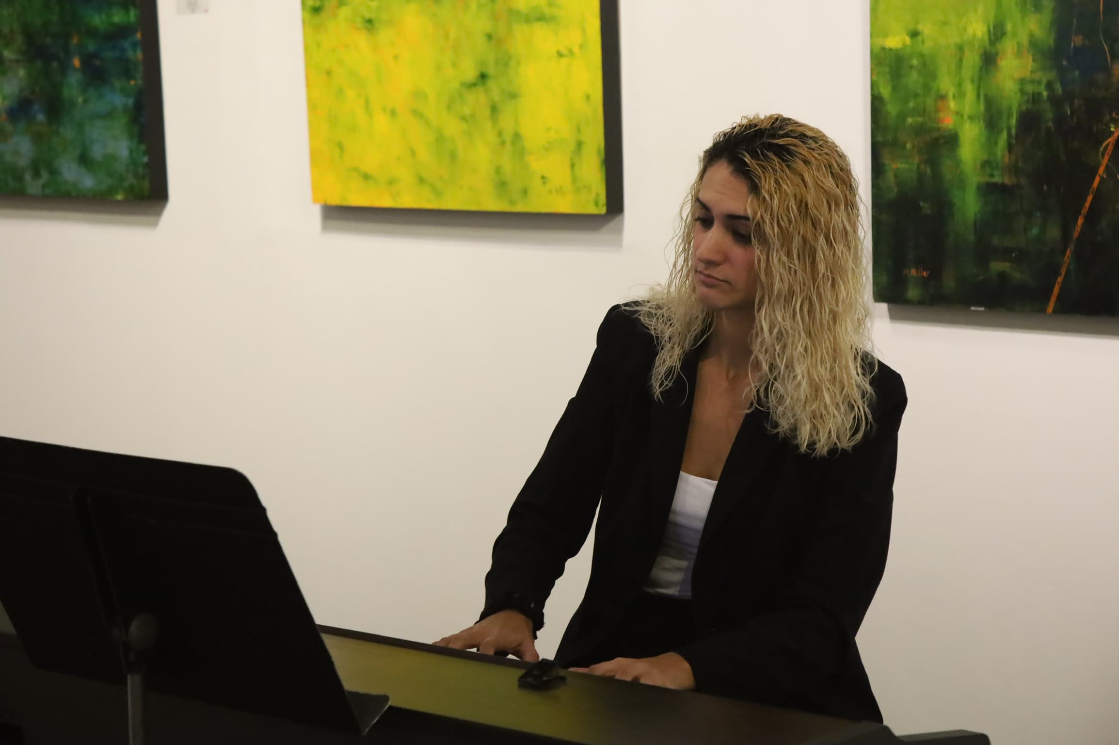 Gardner's Mistress - Photo 3